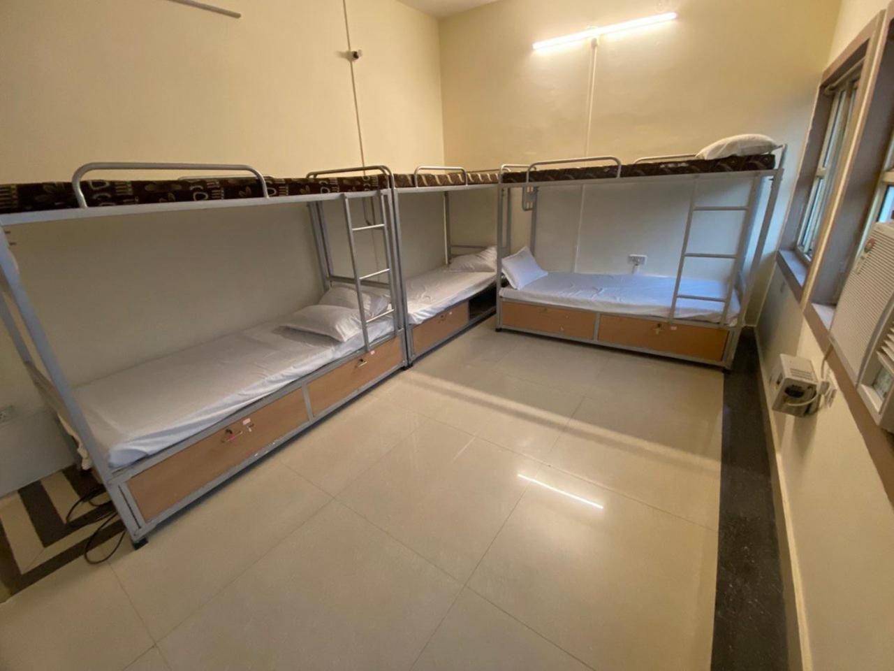 Hostel Ved *
